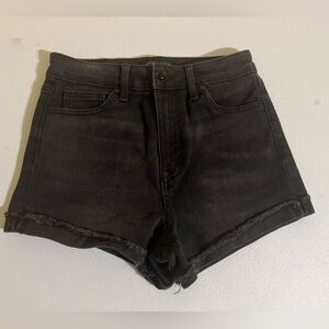 Kendall and Kylie Women’s Black Denim Shorts Size 5/27 The Drifter High Rise